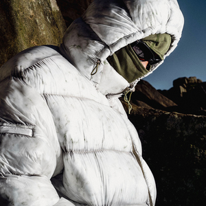 Veste en nylon à capuche personnalisée, design tendance, rembourrée, à fermeture éclair, pour homme, vêtements d'hiver, chaude, de haute qualité, rembourrée en duvet - Product Image 3