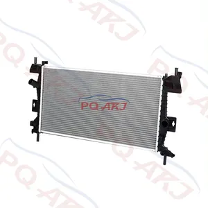 PQ-AKJ 2024 yeni araba radyatörü Ford Focus 2012-2018 için uygun CV6Z8005A FO3010301 CV6Z8005ACP 1705805