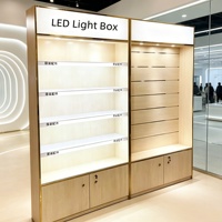 Étagère de présentation en bois personnalisée pour boutique moderne, pour accessoires de téléphonie mobile, outils, présentoir de produits