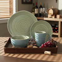 Ensemble de table à manger de luxe en grès vert EKA service de vaisselle en céramique écologique de 4 pièces pour la maison à nettoyage facile en usine vente en gros
