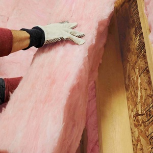 Panneaux d'isolation de haute qualité en laine de verre rose R19, épaisseur 50 mm 80 mm, densité <span class=keywords><strong>10</strong></span>-48 kg/m3, couleur rose, prix du rouleau - Product Image 4