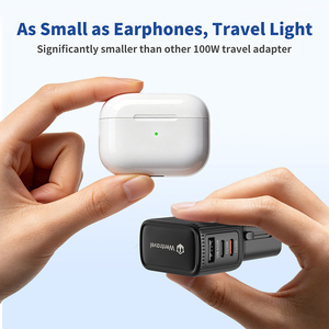 Adaptateur de voyage universel Wontravel 25W 2 Type-C 1 USB-A Mini Slim avec certification Type C BIS - Product Image 3