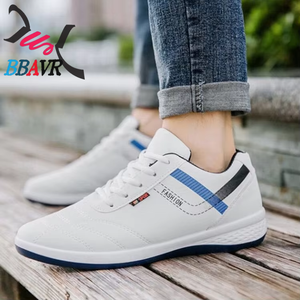 Chaussures pas chères à lacets respirantes décontractées blanches pour hommes, chaussures de sport, chaussures de skate - Product Image 2