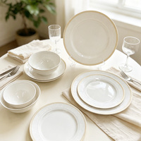 Service de table en porcelaine gaufrée crème avec bord doré, assiettes et bols en céramique blanc ivoire minimalistes, vaisselle compatible micro-ondes et lave-vaisselle