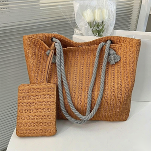Sac fourre-tout en paille imperméable personnalisé 2025 pour femme, grande capacité 11L, motif lettres, sac à bandoulière tendance pour la plage d'été - Product Image 1