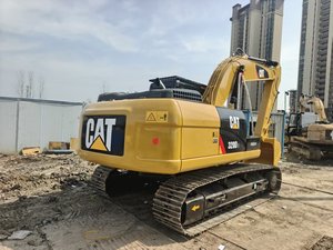 รถขุดมือสอง Caterpillar 320D ปี 2021-2023 ชั่วโมงการทำงานต่ำ นำเข้าจากญี่ปุ่น ระบบดิจิตอล รุ่น Cat 320 320d2 ของแท้ - Product Image 4