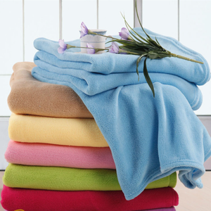 <span class=keywords><strong>2025</strong></span> 150D <span class=keywords><strong>Double</strong></span> Side Warp Dệt Kim <span class=keywords><strong>Polyester</strong></span> Căng Thấp Bộ Đồ Giường Lụa Nhà Vải Tùy Chỉnh Flannel Vải - Product Image 3