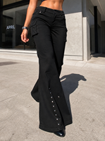 Celana Jeans Wanita Y2K Model High-Waist Hitam Denim Skinny Flare dengan Rivet Segitiga Metalik, Seksi Gothic untuk Musim Panas