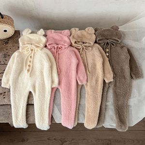 Combinaison d'hiver populaire pour bébé, style Instagram, vêtements pour bébés de 100 jours, en polaire vison, motif <span class=keywords><strong>petit</strong></span> ours mignon, avec empiècements pour les pieds et pour ramper - Product Image 1