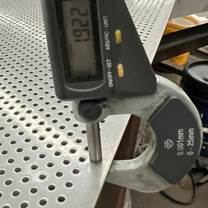 Panneau métallique perforé décoratif en acier inoxydable Panneaux de plafond métalliques perforés - Product Image 1