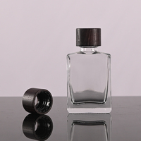 Nouvelle Bouteille Diffuseur Carrée Vide de 50 ml en Verre de Haute Qualité avec Bouchon à Vis et Impression Sérigraphiée pour Parfum Domestique