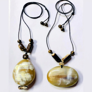 High Quality Wholesale Natural Buffalo Horn Long Chain Necklace for Women Natural Ox Horn Fashion Accessories - Product Image 1
