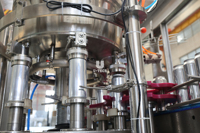 Automatique 330ml 500ml Jus Doux CO2 Boisson Gazeuse Boîte En Aluminium Ligne De Production Conserve Bière Machine De Remplissage