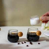 Nouvelles tasses à espresso miniatures modernes personnalisées avec double bec verseur, verres doseurs, poignée en bois, pichet de service à café avec échelle graduée