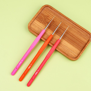 Silicone Handle <b>Crochet</b> <b>Hooks</b> 1.9mm 2.0mm 2.1mm 2.2mm 2.3mm For Handmade Knitting Crafting Tools - Product Image 3
