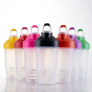 पोर्टेबल प्लास्टिक पेय खेल प्रकार के बरतन बोतल प्रोटीन पाउडर मिश्रण सम्मिश्रण गेंद के साथ बोतल खेल फिटनेस जिम प्रकार के बरतन