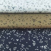 Nouvel Arrivage Tissu Imprimé Numérique 100% Coton 135GSM Bleu Blanc Motifs Floraux Peints à la Main Textile Tissé pour Robe Femme