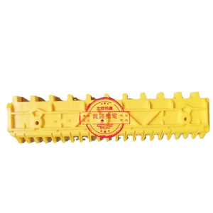 Tira de plástico amarilla para escaleras mecánicas SCS3199000102, pieza de marco de escalón de aleación de aluminio BK-211 para escaleras mecánicas - Product Image 5