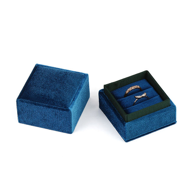 สีฟ้าอ่อน