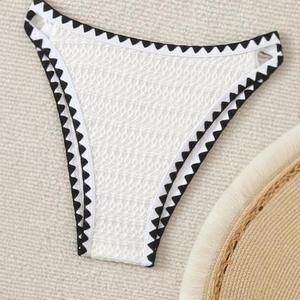 Traje de Baño Bikini 2024, Sexy Estilo Europeo y Americano, Traje de Baño de Dos Piezas Blanco para Mujer, Bikini con Estampado Floral - Product Image 4