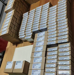 全新原装S7-1200 6ES7231-5PA30-0XB0 S7-1200 PLC模拟量输入模块<span class=keywords><strong>4</strong></span>通道AI扩展模块编程模块 - Product Image 3