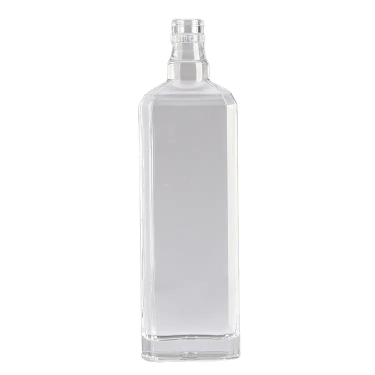 Bottiglia di Vodka in vetro quadrato a pietra focaia ben sigillata con tappo