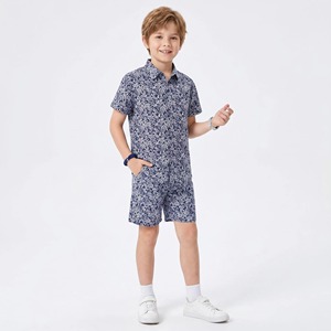 Set Estivo per Bambini, Camicia e Pantaloncini con Stampa Paisley Blu Navy, Completo Due Pezzi con Bandana, Maniche Corte in Cotone per Bambini - Product Image 1