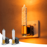 ZHILAI Mini Moderne Bernsteinfarbene Kerzenlampe mit Automatischer Dämmerungssensor-Steuerung, Steckbare LED-Leuchte mit Dimmfunktion für Schlafzimmer und Treppen