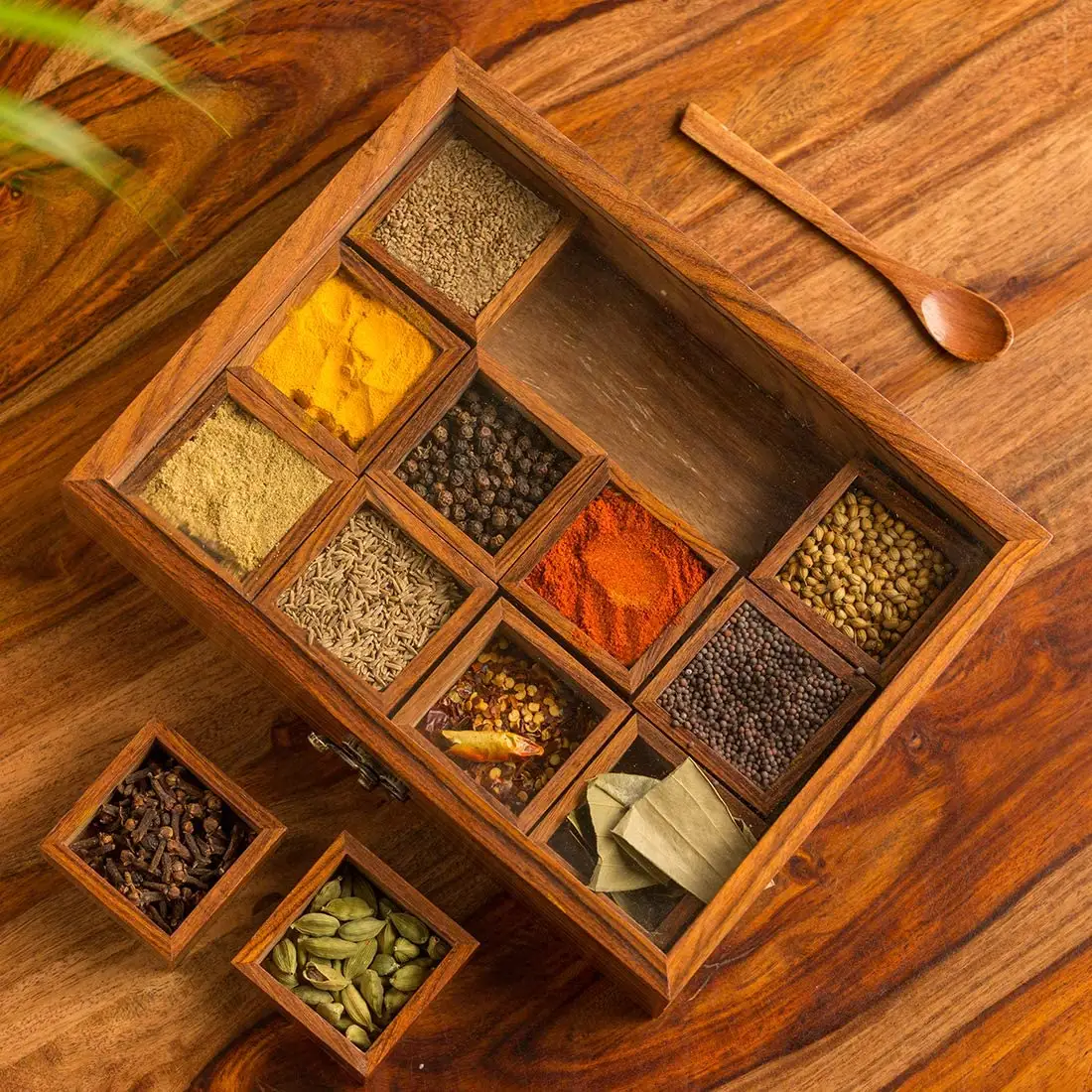 Doos Met 12 Containers & Lepel In Sheesham Hout-Spice Box Voor Keuken Indian Hout Container Decoratieve M