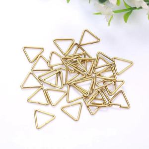 Hebillas triangulares de cobre para hacer pulseras, 1000 por paquete, accesorios de joyería, origen Yiwu, verano 2021 - Product Image 3