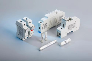 Fusible de Acción Ultra Rápida <span class=keywords><strong>GALAXY</strong></span> YRPV-30L 1500V CC 30A 25A 20A 15A con Bajo Valor I²t para Caja Combinadora Fotovoltaica - Product Image 5