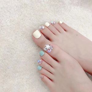 Uñas Postizas Cuadradas con Diseño Floral de Verano, Hechas a Mano, Cortas, 10 Piezas, Diseño Elegante - Product Image 4