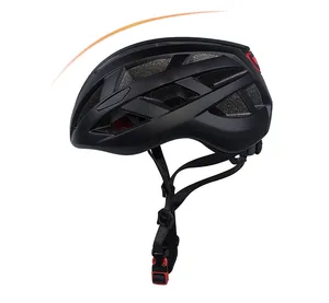 儿童可调式塑料头盔防水电动滑板和男女自行车骑行
