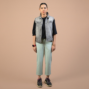 Relaxed Fit Cropped <b>Trousers</b> for Outdoor and Casual Fashion Premium Ladies Capri Pants Breathable Cotton Cropped Bottoms - Product Image 1