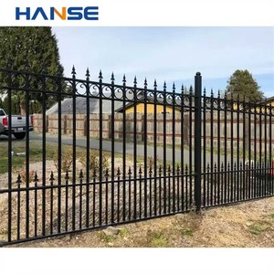 Recinzione da Giardino in Ferro Battuto di Lusso, Design Europeo in Stile Italiano, Ringhiere Decorative in Metallo per Esterni - Product Image 1