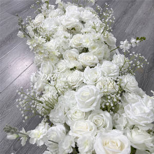 Arreglo floral para mesa de boda, camino de mesa con rosas blancas, camino de mesa para arco. - Product Image 5