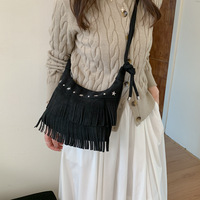 Sac à bandoulière Hobo vintage en daim style bohème, multi-couches, avec franges et rivets étoiles, pour femme, idéal pour les voyages, les vacances et le quotidien