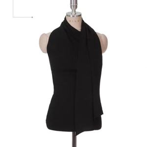 Nuevo Top Corto de Moda Coreana para Mujer, Casual de Verano, Tejido, de un Solo Hombro, Sin Espalda, Sin Mangas, Ajustado, con Pañuelo - Product Image 1