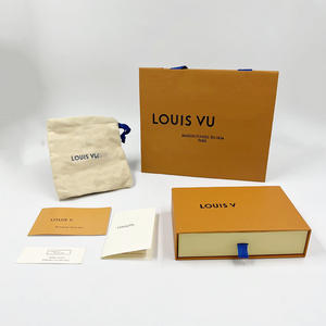 Caja de Regalo de Embalaje de Bronceado de Alta Gama para Pulseras, Collares, Anillos y Colgantes de la Marca <span class=keywords><strong>Louis</strong></span>, Venta Directa de Fábrica de Joyería - Product Image 1
