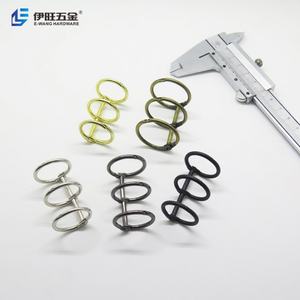 สมุดโน้ตแบบ 3 ห่วงหลากสี ยี่ห้อ YIWANG พร้อมห่วงโลหะสำหรับปฏิทินตั้งโต๊ะแบบถอดได้ - Product Image 2