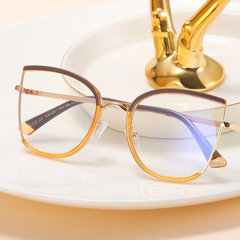 2024 yeni optik gözlükler yarım çerçeve kadın moda Tr90 Anti mavi bilgisayar gözlük kaş çerçeve bahar menteşe bacaklar gözlük