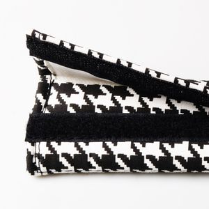 Copricintura di Sicurezza Auto di Lusso in Tessuto Pied-de-Poule, Universale, Traspirante, per Comfort e Sicurezza - Product Image 5