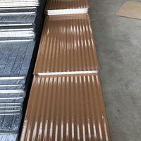 Panneau sandwich ignifuge EPS PU, panneau de toiture en aluminium, panneau extérieur isolé pour la construction d'hôtels avec isolation légère