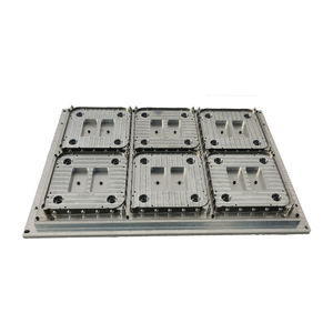 Boîte à lunch multi-compartiments personnalisée, moulage par thermoformage avec outillage de découpe pour l'emballage alimentaire - Product Image 1