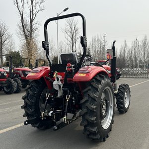 Tractor de Jardín Compacto 4x4 en Oferta, Tractor Agrícola Diésel 4x4, Mini Tractor Agrícola de 40hp, 45hp, 50hp con Rotocultivador, Segadora y Cabina - Product Image 6