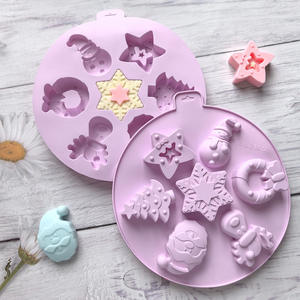 Vente chaude Moule à pâtisserie de Noël sur mesure de grande taille pour mini gâteaux avec forme d'arbre de Noël, de Père Noël et de bonhomme de neige en silicone - Product Image 4