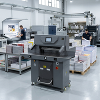 Guillotina Hidráulica para Papel de 720 mm, Máquina Automática Programable por CNC para Impresión Comercial, Recorte de Libros y Producción