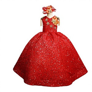 Nuovo Arrivo: Abito Rosso per Ragazze con Stella a Cinque Punte, Perline e Paillettes in Poliestere e Cotone per Esibizioni e Canto - Product Image 1