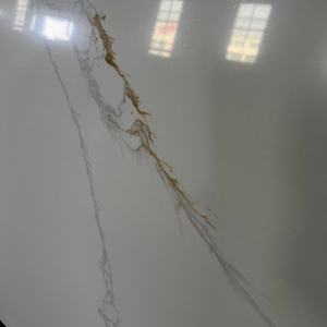 Dalle <span class=keywords><strong>de</strong></span> quartz Calacatta Golden Veins <span class=keywords><strong>de</strong></span> grande taille pour revêtement mural et <span class=keywords><strong>carrelage</strong></span> <span class=keywords><strong>de</strong></span> sol - Product Image 5