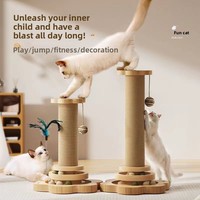 Griffoir pour chat résistant à l'usure et anti-déchirure ; Plateforme rotative en bois en forme de patte ; Jouet distributeur de friandises